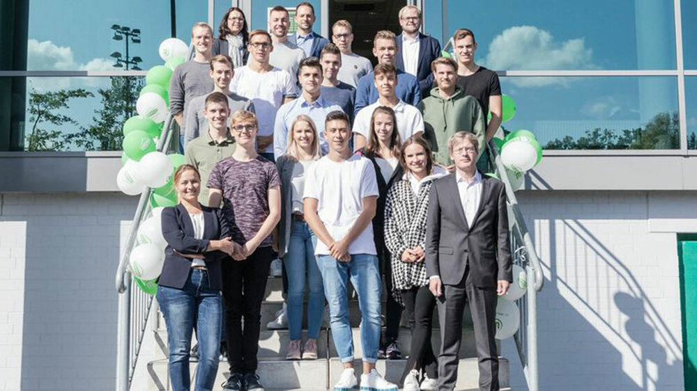 Gruppenbild der Studierenden des VfL-Wolfsburg.