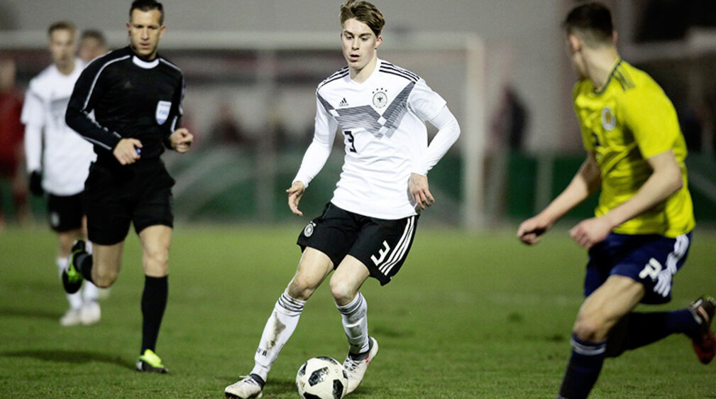 Jungwolf Gian-Luca Itter spielt bei den deutschen A-Junioren. 