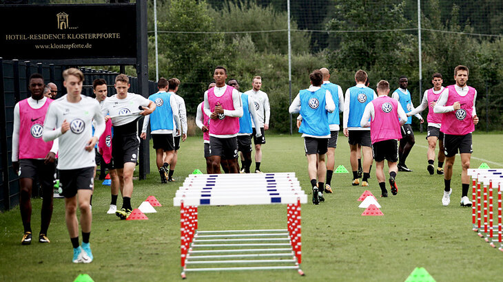 Der VfL Wolfsburg bezieht das Trainingslager in der Klosterpforte.