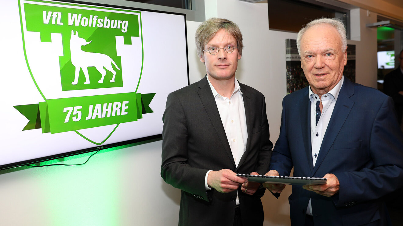 Schumacher und Haase zu 75 Jahre VfL-Wolfsburg.