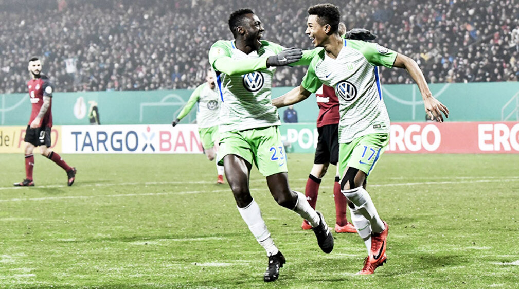 Josuha Guilavogui and Felix Uduokhai celebrate the goal to make it 1-0. 