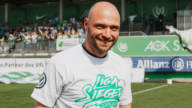 Stephan Lerch lacht.
