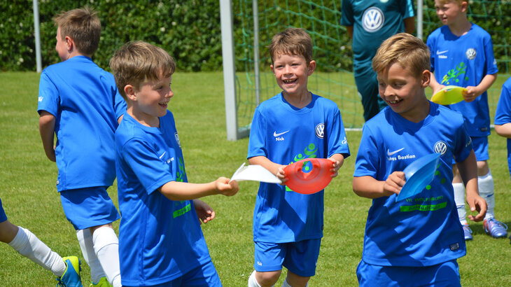 Kinder in der Fußballschule.