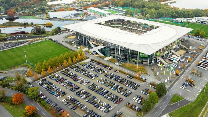 Das Gelände um die Volkswagen Arena von oben.