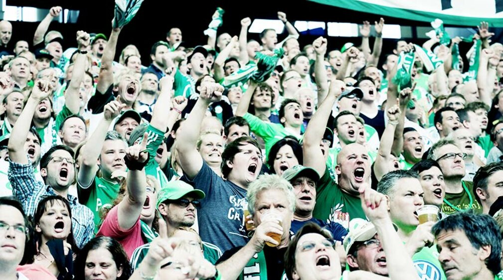 Die Fans des VfL Wolfsburg.