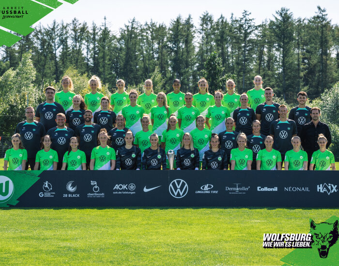 Mannschaftfoto der Frauen des VfL Wolfsburg.