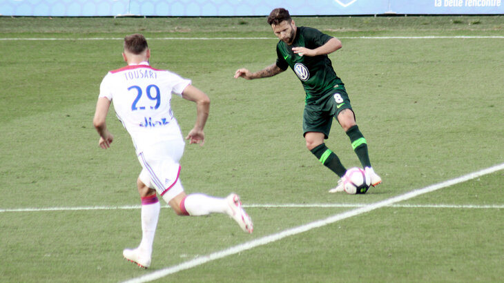 Renato Steffen in action during the game against Olympique Lyon. 