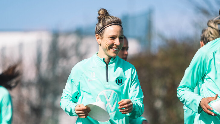 Die Spielerin Svenja Huth des VfL Wolfsburg beim Training.
