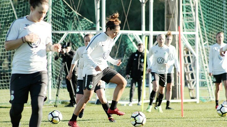 The VfL Ladies during a training session in Portugal. 