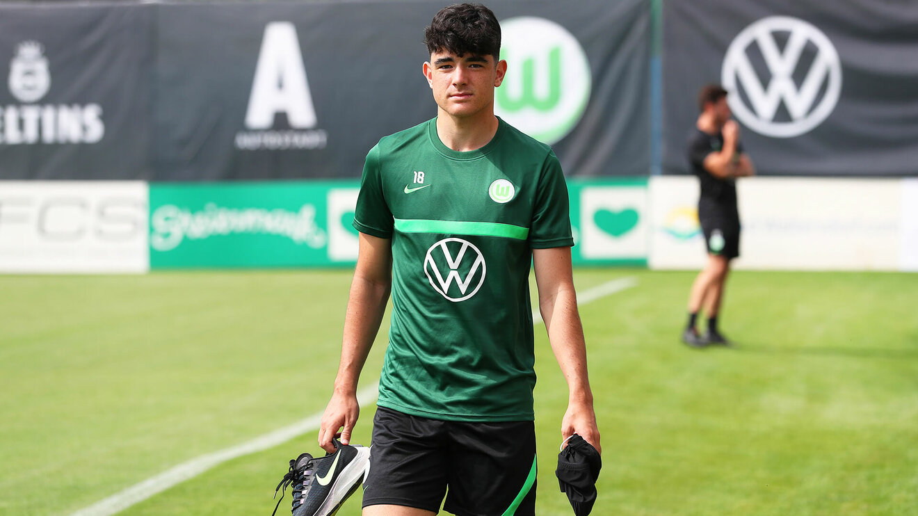 VfL-Wolfsburg-Spieler MacNulty im Training.