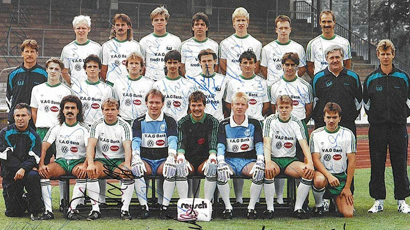 Mannschaftsfoto des VfL-Wolfsburg von 1991.