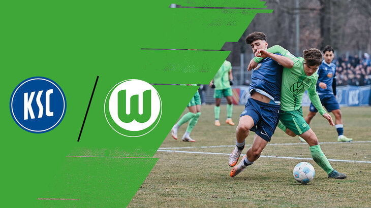 Eine VfL-Wolfsburg-Grafik mit den Logos von Wolfsburg und Karlsruhe und U19-Spielern im Zweikampf.