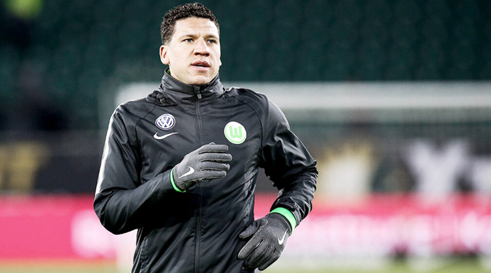 VfL Wolfsburg-Spieler Jeffrey Bruma läuft.