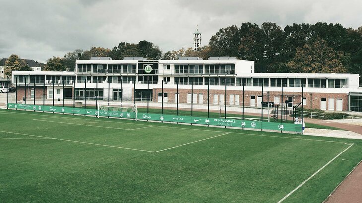 Das Funktionsgebäude der Akademie des VfL Wolfsburg.