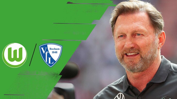 VfL-Wolfsburg-Trainer Ralph Hasenhüttl lächelnd - daneben die Logos vom VfL und von VfL Bochum. 
