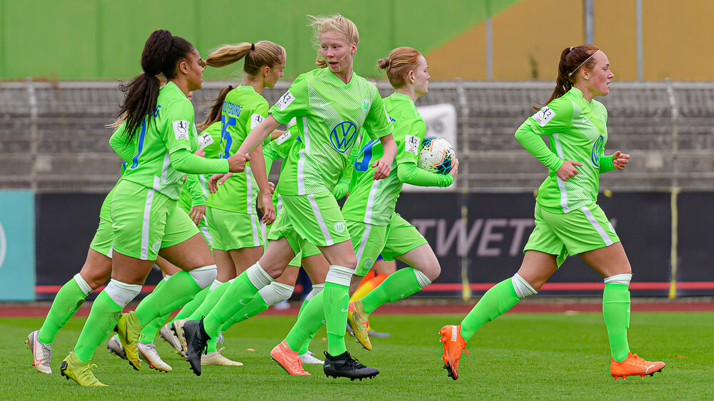 Der Ball Rollt Wieder | VfL Wolfsburg