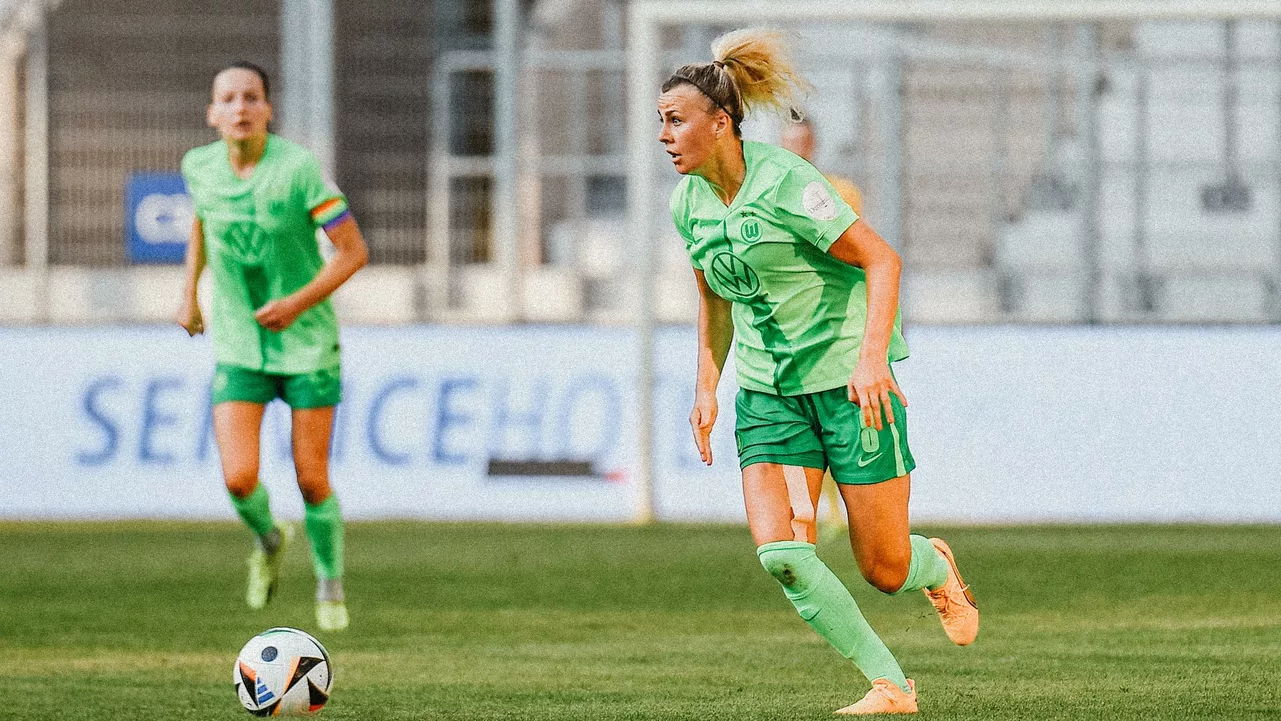 [Bild: csm_240729-lattwein-frauen-vfl-wolfsburg...73dc5.webp]