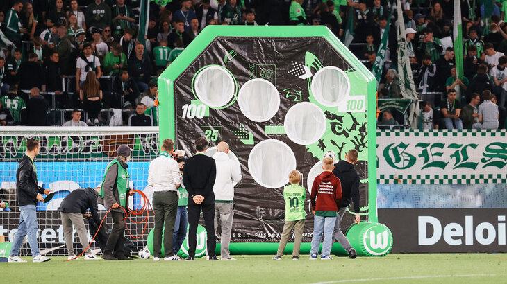 Die Torwand des VfL Wolfsburg.