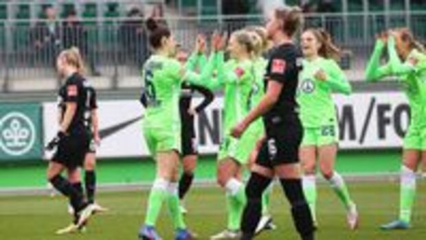 Torjubel VfL Wolfsburg Frauen.
