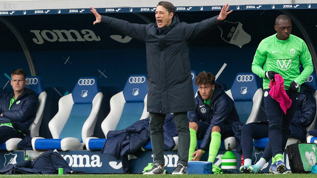 Der Cheftrainer des VfL-Wolfsburg Niko Kovac an der Seitenlinie im Spiel gegen Hoffenheim.