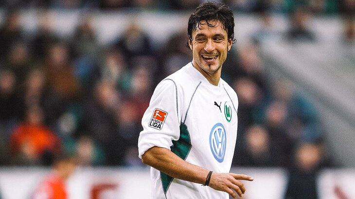 Eine Nahaufnahme vom lachenden Ex-VfL-Wolfsburg-Spieler Tomislav Maric.