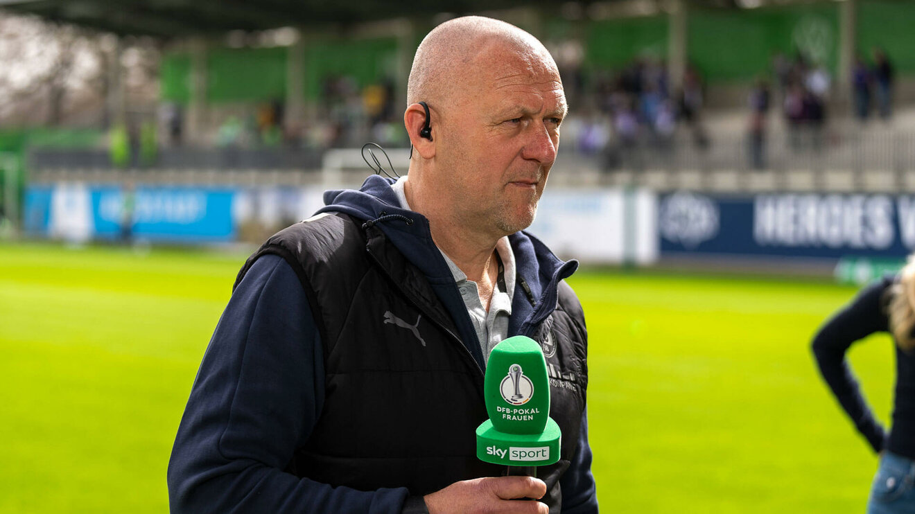 Der Trainer der SGS Essen, Markus Högner, im Interview.