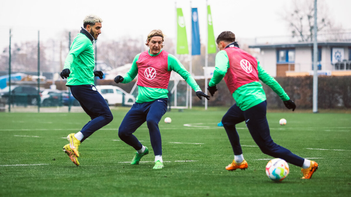 Bilder Training der Wölfe am Samstag VfL Wolfsburg